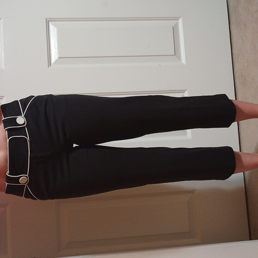 INC Black Capris with White Trim - Picture 1 of 10